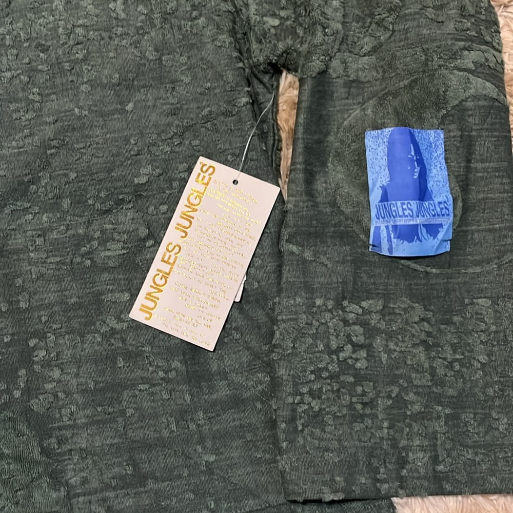 NWT! Sweatshirt - Picture 2 of 4